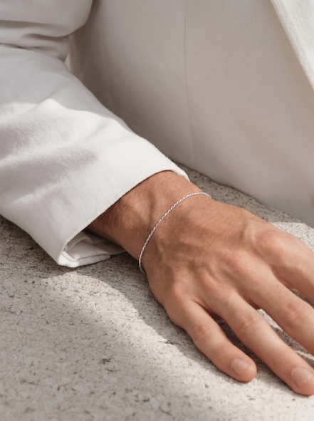Minimal Chain Bracelet