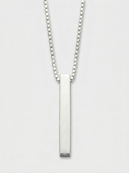 Minimal Pendant & Box Chain